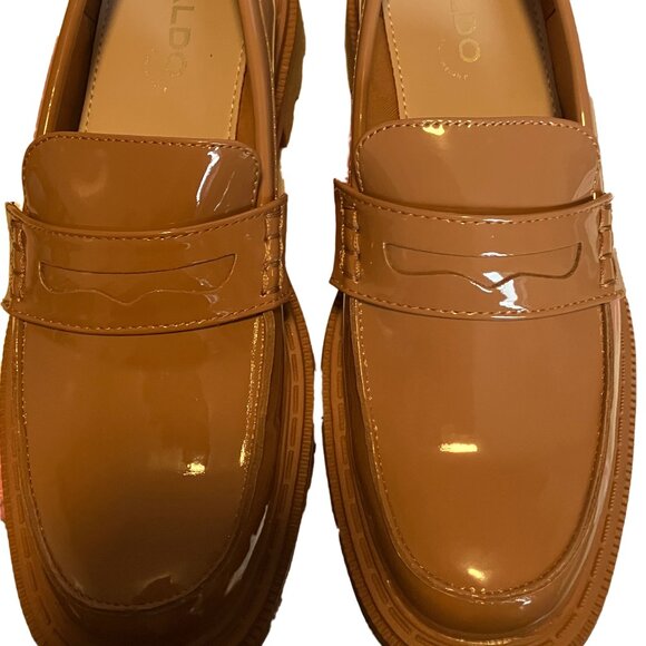 NIB Aldo Tan Patent Leather Loafers Size: 6.5 - Picture 5 of 7